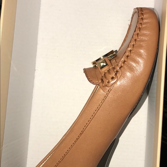 Michael Kors Charm leather moccasins size 6 - Picture 4 of 7